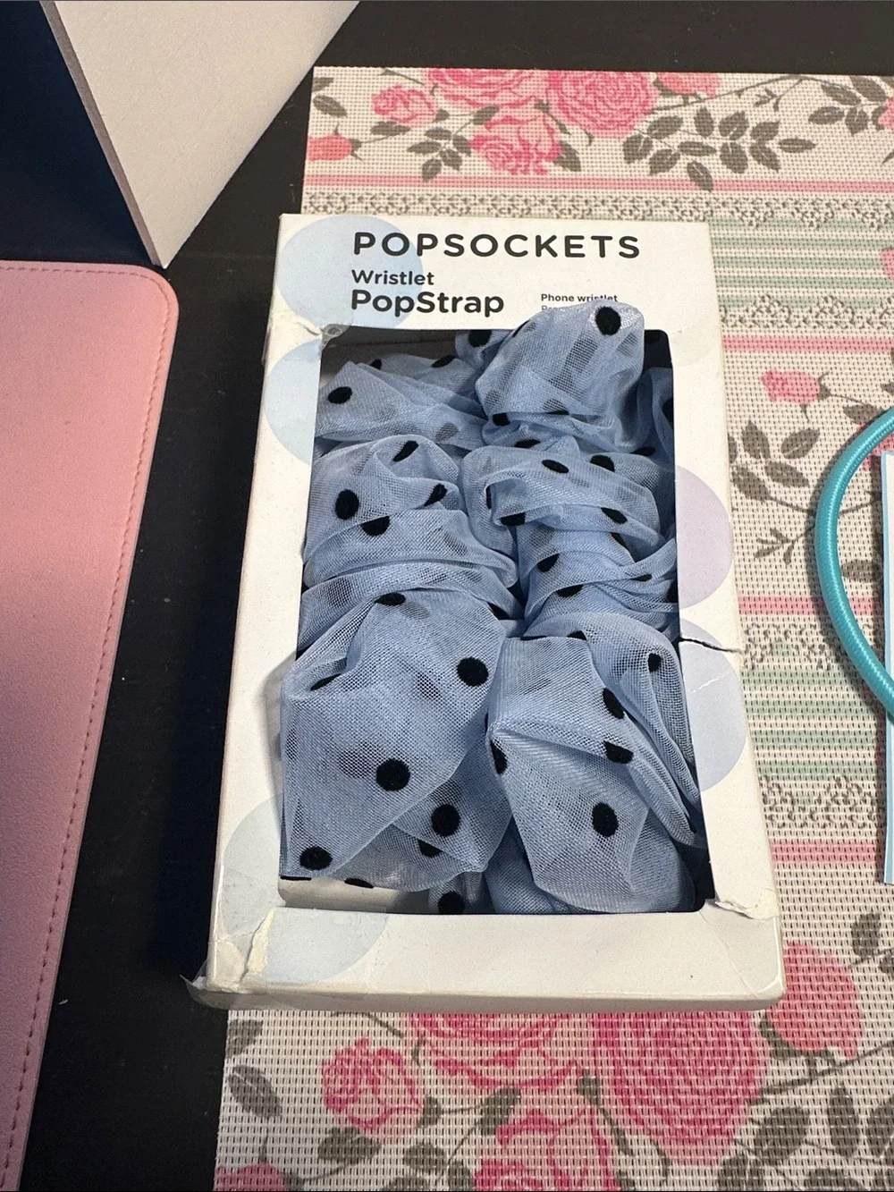Popsockets Wristlet PopStrap + Blue USB-C Wristlet Cable New